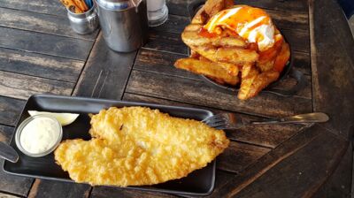 Jeder gute Pub in Neuseeland hat Fish 'n Chips auf der Speisekarte