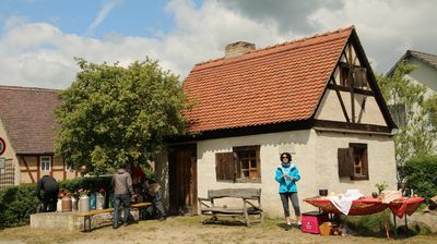 Unser Lunchplatz im 'Armenhaus' der Gemeinde Sterz ...