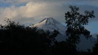Frühmorgentlicher Blick auf den Vulkan Villarica ...