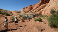 Kurze Wanderung zum Antelope Canyon mit seiner ...