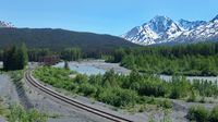 Die Alaska Railway kommt ebenfalls hier ab und zu vorbei