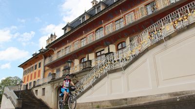 Dieses Schloss mit seinem südländischen Charme ...