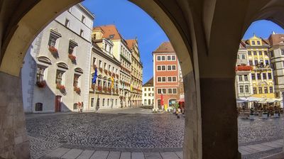 Wir haben auf jeden Fall Zeit für einen ausgiebigen Stadtbummel