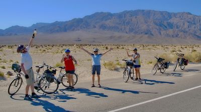 Um diese Jahreszeit ist das Klima im Death Valley sehr radel-angenehm