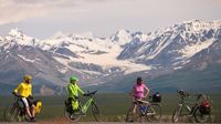 Wir radeln ab heute auf der schönsten Straße abgebogen, dem Denali 'Highway'.