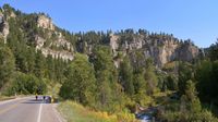 Entspannt rollen wir den Spearfish Canyon hinab.