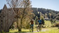 Wir radeln am Blockline Portal in Altenberg vorbei.