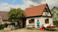 Unser Lunchplatz im 'Armenhaus' der Gemeinde Sterz ...